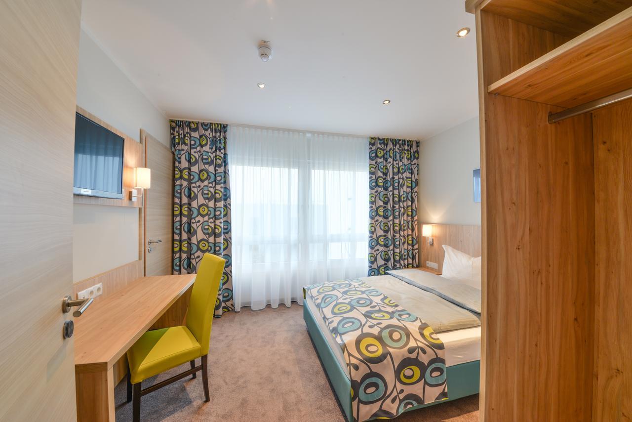 Ammi Hotel Garni Inning am Ammersee Esterno foto