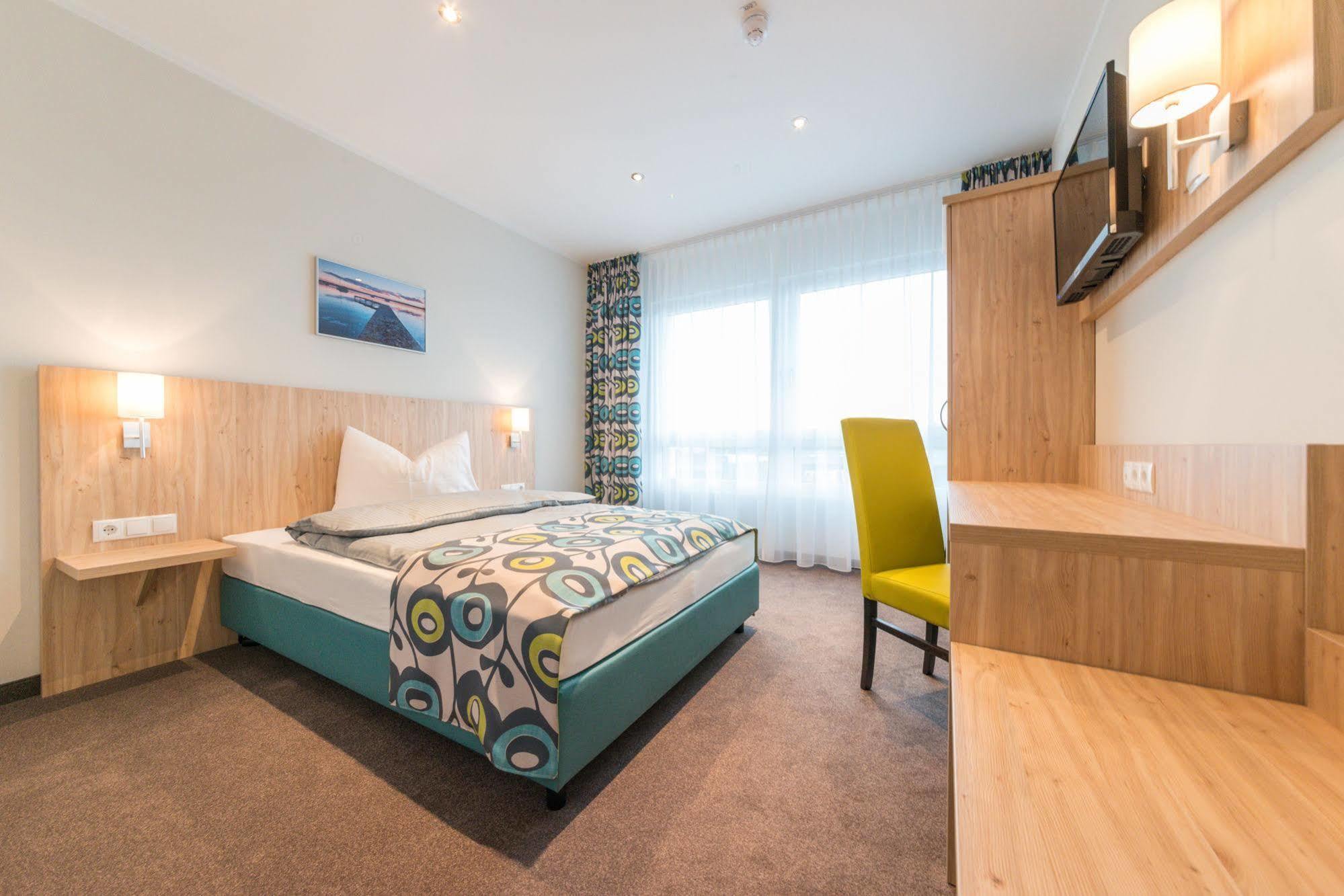 Ammi Hotel Garni Inning am Ammersee Esterno foto